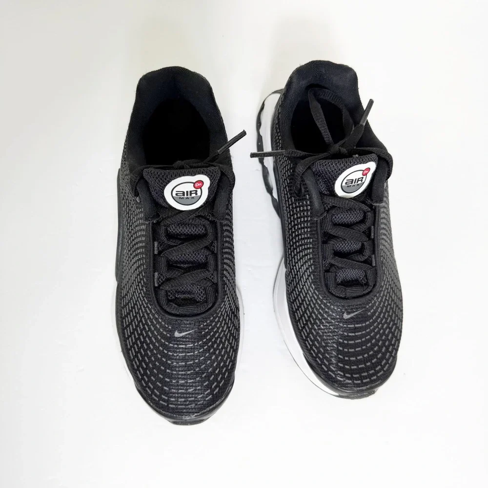 Nike Air Max Dn Sneakers Boys Size 1 Black White Anthracite DV3337-008